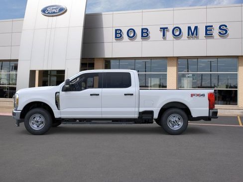 New 2026 Ford F250 XL w/ XL Driver Assist Package AWD/4WD image 3