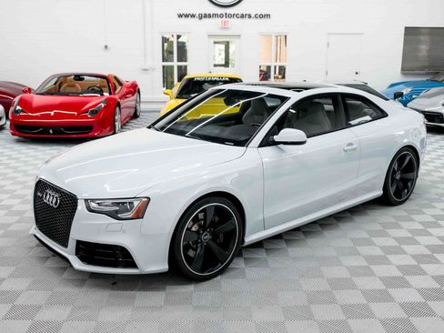 Used 2015 Audi RS 5 Coupe AWD/4WD image 3