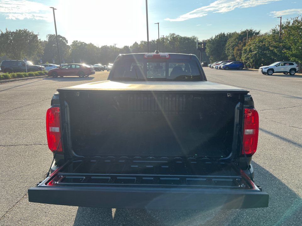Used 2018 Chevrolet Colorado LT w/ LT Convenience Package RWD image 15