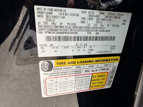 Used 2023 Ford Expedition Max Limited image 27