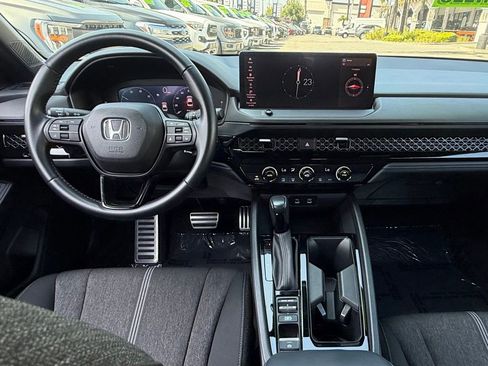 Used 2023 Honda Accord Sport image 29