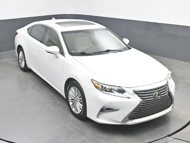 Used 2017 Lexus ES 350 w/ Premium Package FWD image 13