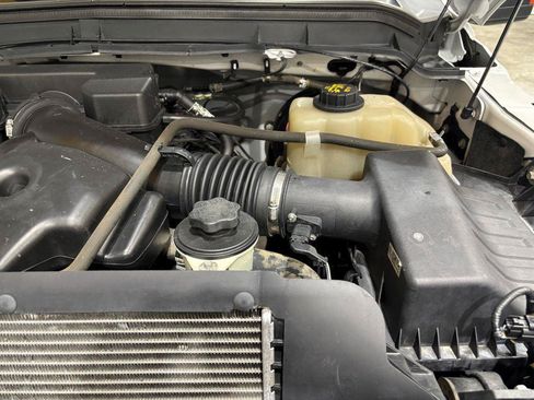 Used 2013 Ford F250 XL w/ PWR Equipment Group AWD/4WD image 25