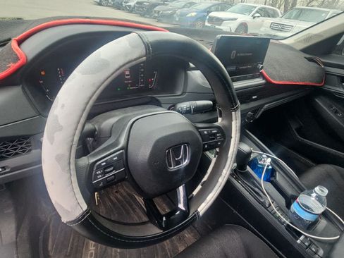 Certified 2023 Honda Accord EX image 4