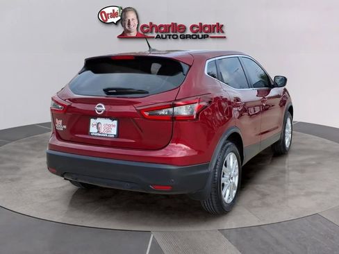 Used 2022 Nissan Rogue Sport S FWD image 5