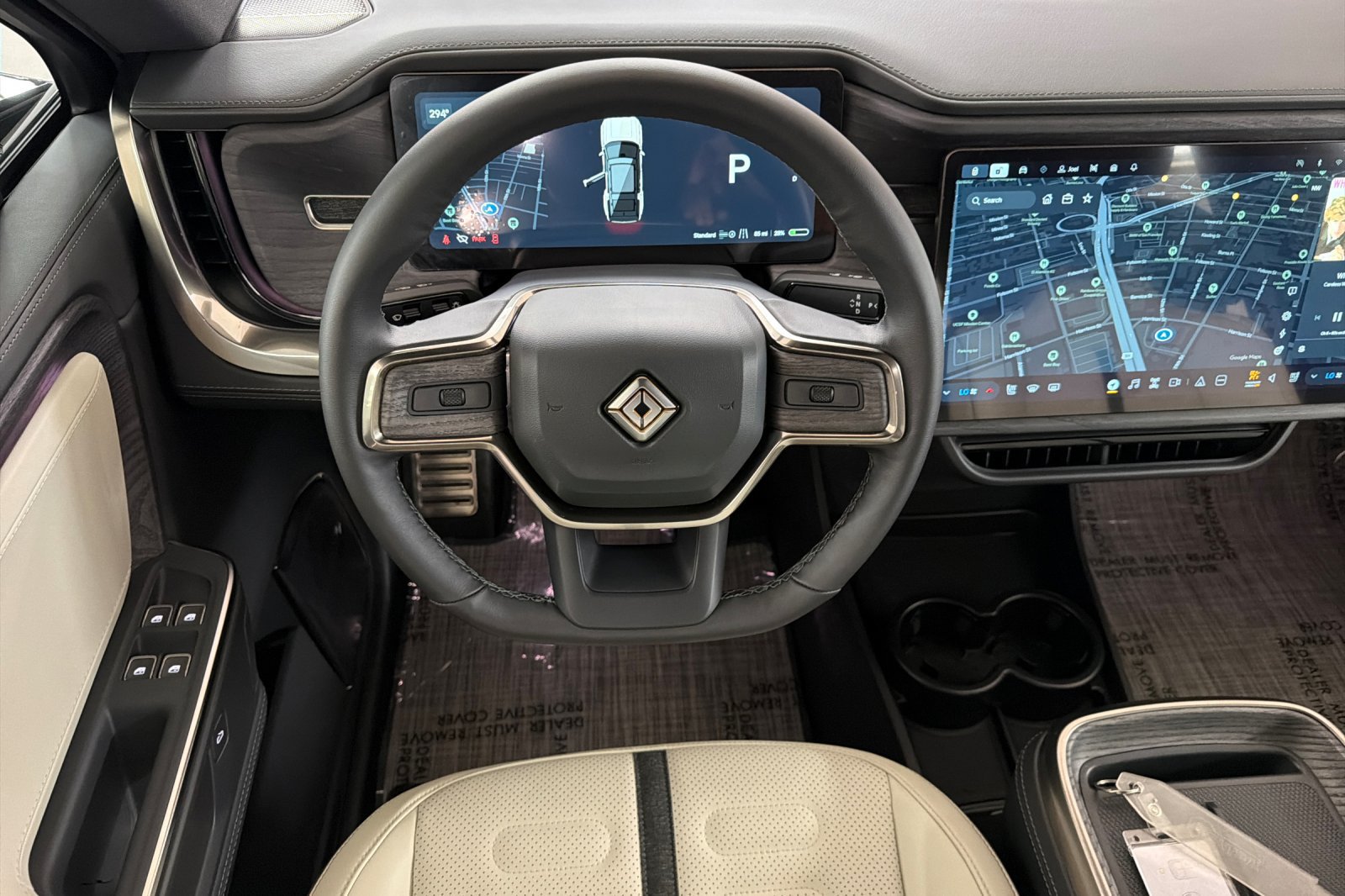 Used 2025 Rivian R1S Adventure Tri AWD/4WD image 14