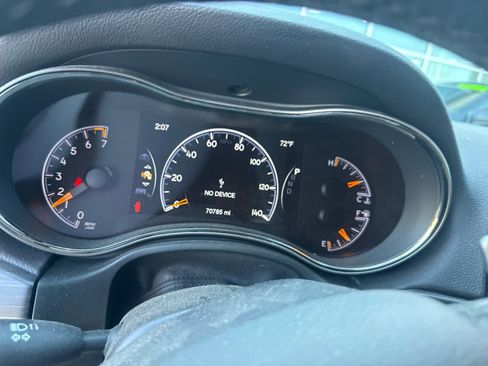 Used 2020 Jeep Grand Cherokee Limited X image 8