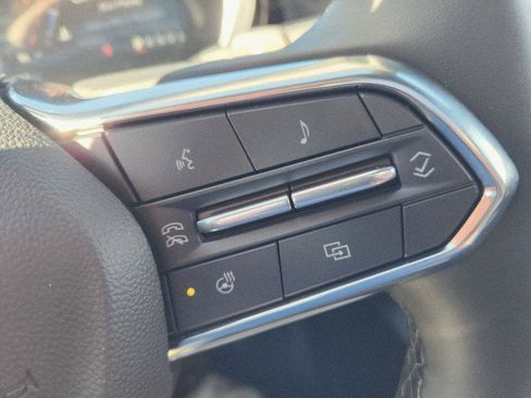 New 2026 Chevrolet Equinox LT w/ Convenience Package II image 36