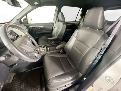 Used 2023 Honda Passport EX-L image 21