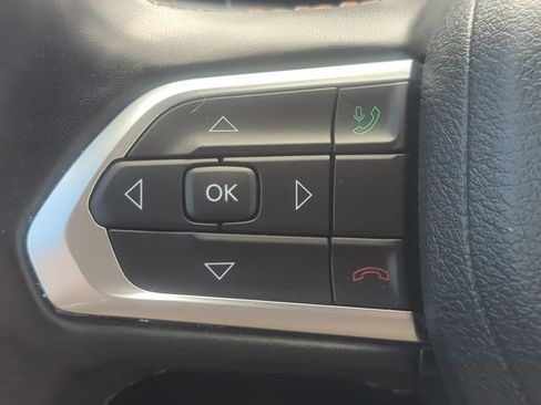 Used 2022 Jeep Compass Limited AWD/4WD image 15