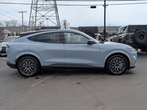 New 2026 Ford Mustang Mach-E Premium image 3