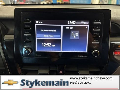 Used 2022 Toyota Camry SE w/ Convenience Package image 16