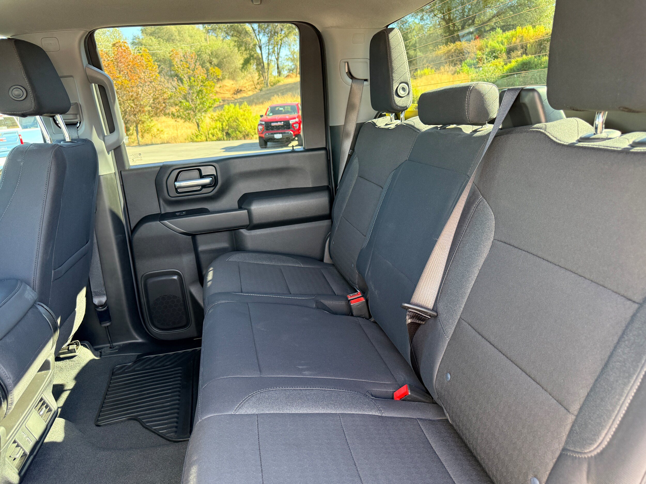 New 2026 Chevrolet Silverado 2500 Custom w/ Custom Value Package AWD/4WD image 8