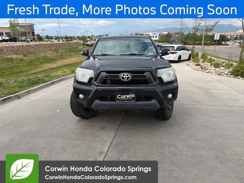Used 2014 Toyota Tacoma 4x4 Double Cab w/ Convenience Package image 2