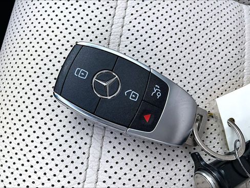 Used 2022 Mercedes-Benz GLE 350 image 15