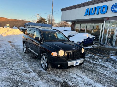 Used 2009 Jeep Compass Limited w/ Sun/Sound Group image 3