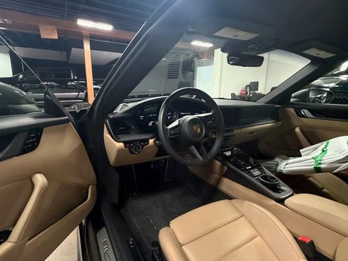 Used 2020 Porsche 911 Carrera 4S AWD/4WD image 7