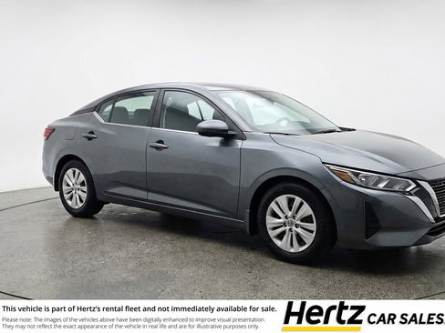 Used 2025 Nissan Sentra S FWD image 1