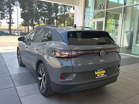 Used 2023 Volkswagen ID.4 Pro S RWD image 3