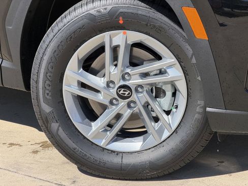 New 2026 Hyundai Tucson SE image 10