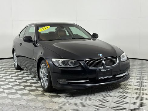 Used 2013 BMW 328i xDrive Coupe AWD/4WD image 3