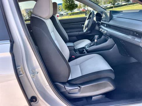 Used 2026 Honda CR-V EX image 12