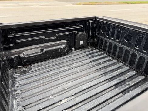Used 2022 Ford Maverick Lariat FWD image 11