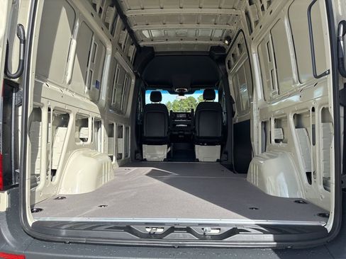 New 2026 Mercedes-Benz Sprinter 2500 image 12