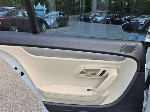 Used 2012 Volkswagen CC Sport image 19