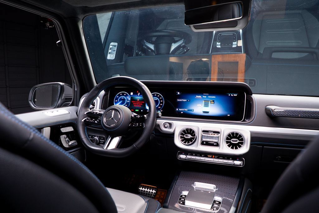 Used 2025 Mercedes-Benz G 580 w/ EQ Technology image 51