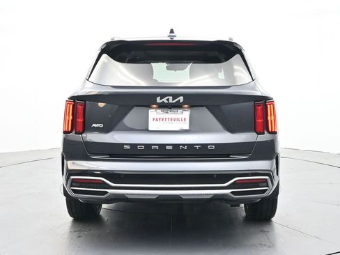 Used 2022 Kia Sorento SX image 7