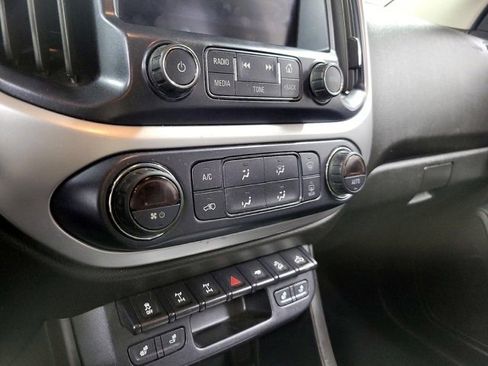 Used 2019 Chevrolet Colorado ZR2 image 7