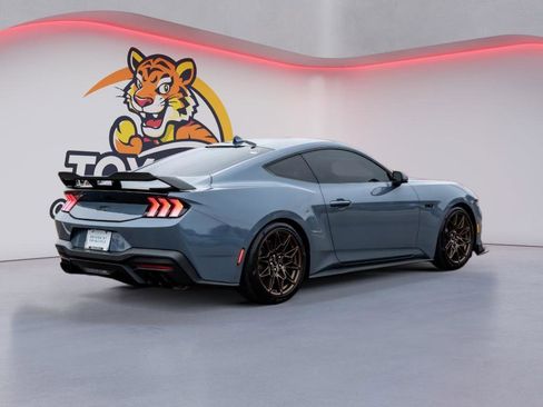 Used 2024 Ford Mustang GT Premium image 5