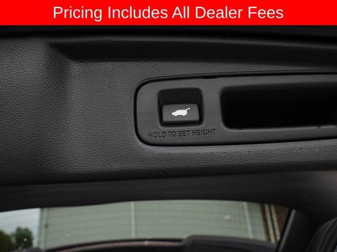 Used 2023 Honda CR-V Sport Touring image 6