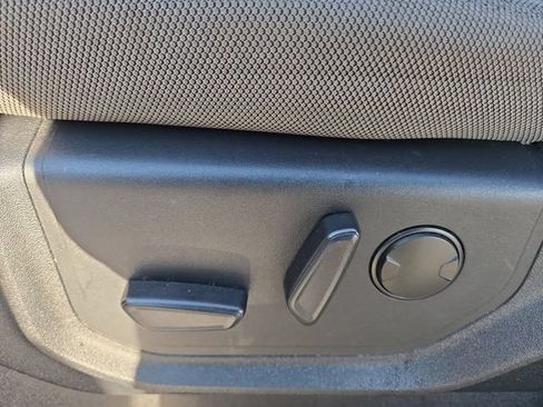 Used 2019 Ford F150 XLT w/ Equipment Group 302A Luxury RWD image 18