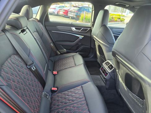 Used 2025 Audi S6 Prestige image 15