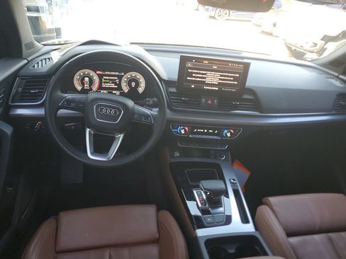 Certified 2023 Audi Q5 2.0T Premium Plus w/ Premium Plus Package AWD/4WD image 3