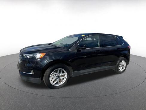 Used 2022 Ford Edge SEL image 8
