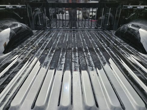 New 2026 RAM 1500 4x4 Crew Cab image 30