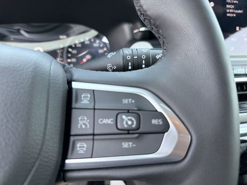 Used 2025 Jeep Compass Limited AWD/4WD image 20
