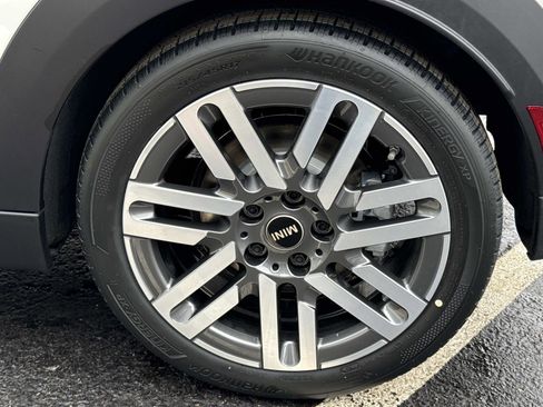 New 2026 MINI Cooper 2-Door Hardtop FWD image 7