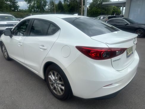 Used 2014 MAZDA MAZDA3 i Grand Touring FWD image 5
