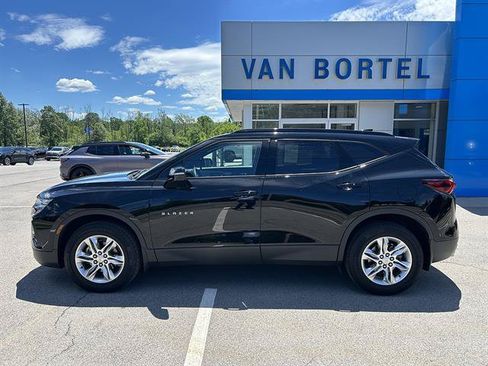 Certified 2019 Chevrolet Blazer LT FWD image 2