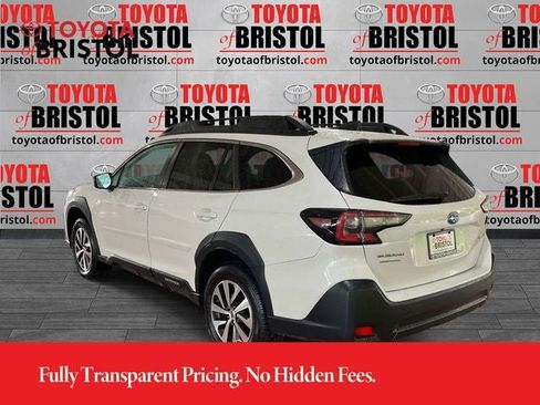 Used 2024 Subaru Outback Premium AWD/4WD image 6