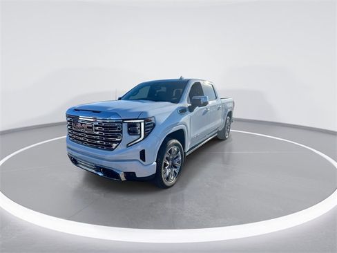 New 2026 GMC Sierra 1500 Denali w/ Denali Reserve Package image 4