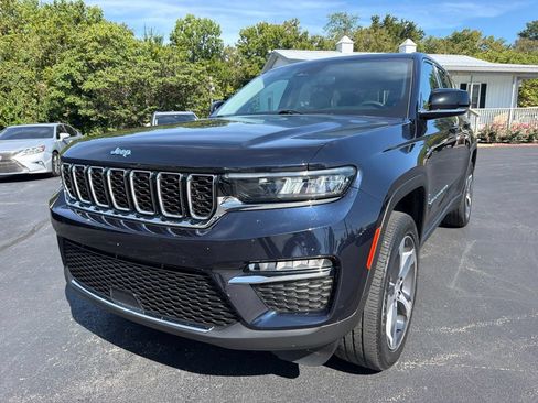 Used 2023 Jeep Grand Cherokee 4WD 4xe image 1