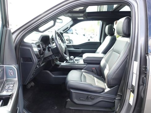 Used 2022 Ford F150 XLT w/ Equipment Group 302A High image 18