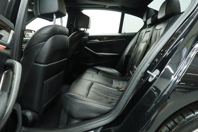Used 2019 BMW 540i RWD image 28