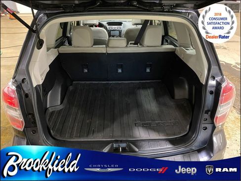 Used 2016 Subaru Forester 2.5i Limited AWD/4WD image 13