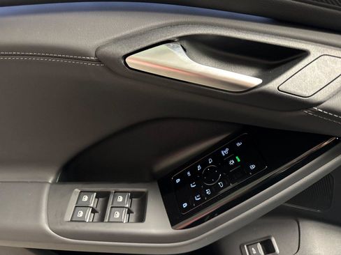 New 2027 Audi SQ6 e-tron Premium Plus image 10